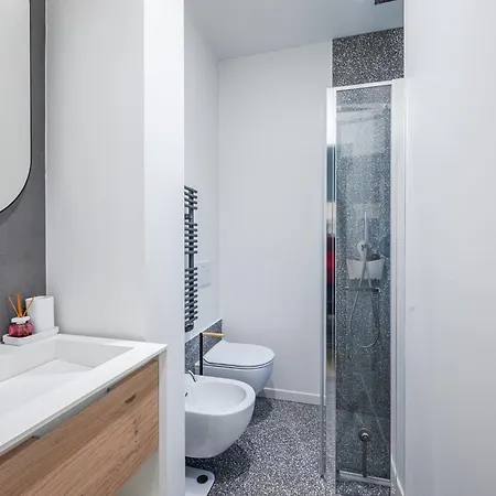 2 Min Metro - Modern Design In Porta Venezia