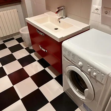 F&g Downtown Citta Studi ゲストハウス 3*