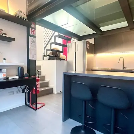 Vimercati 17 - Modern Loft - Precotto Bicocca Apartment *