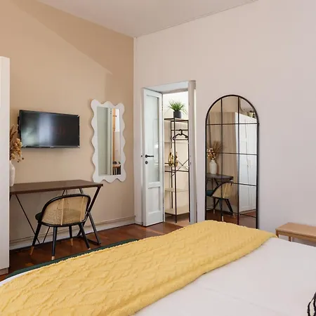 The Floral Haven - Near M3 Apartment Milan