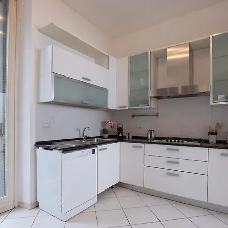 Free Parking - Magritte Gallery Appartement Milaan