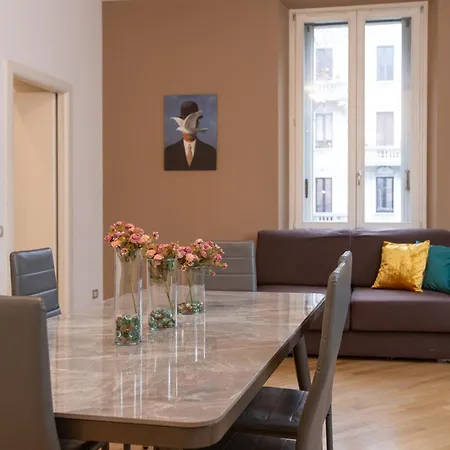Appartement Free Parking - Magritte Gallery Milaan