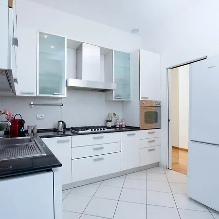 Free Parking - Magritte Gallery Appartement *