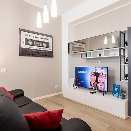 Apartamento Certosa Enchanting With Balcony - Collection