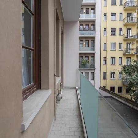 & Modern Porta Vittoria-duomo By Rentopolis شقة ميلان