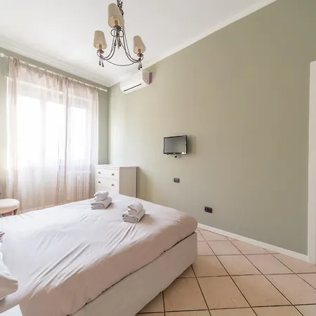 Pretty Flat In Apartment