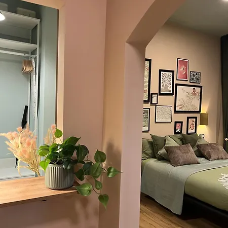 Charme And Cozy 3 Km Away From Duomo Appartement *