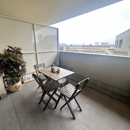 Апартаменты Cozy Near Life Милан