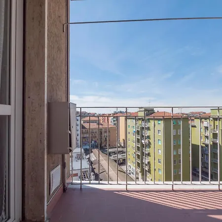 Xenia - Newly Renovated * Milano