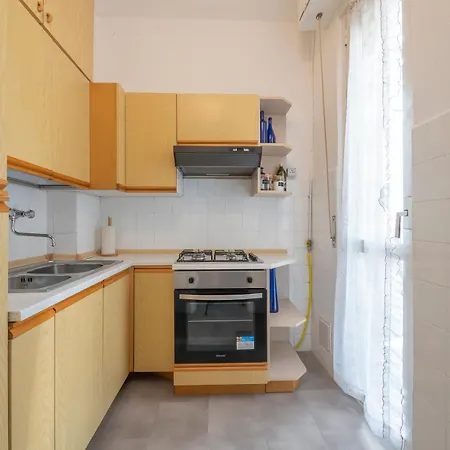 Xenia - Newly Renovated Daire *