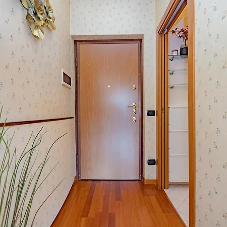 Porta Romana Di Charme Apartment