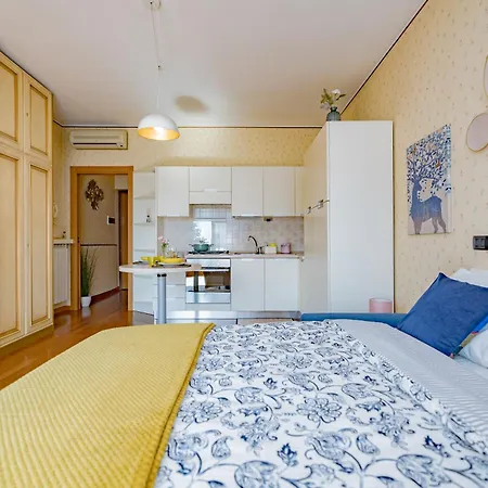 Apartment Porta Romana Di Charme Milan