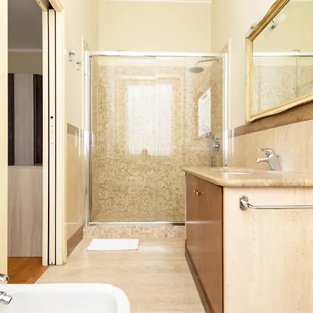 Apartment Exclusive In Station - Duomo 5 In Minutes *