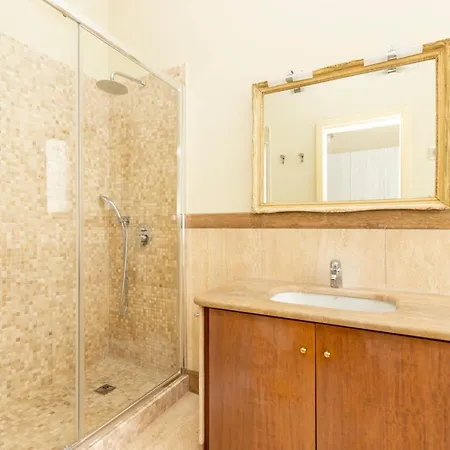 Apartment Exclusive In Station - Duomo 5 In Minutes