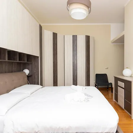 Exclusive In Station - Duomo 5 In Minutes Apartment *