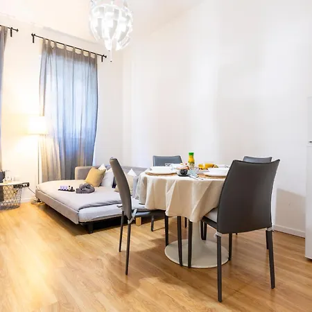 Edolo#28 - Vicino Metro E Stazione * ميلان