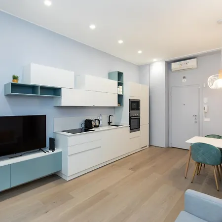 Magnoliaapartments - 11 Manara Center *