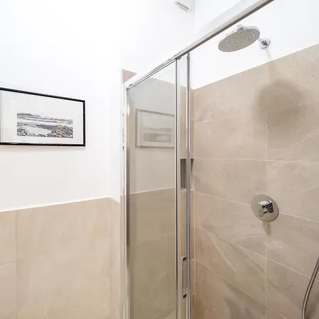 Duomo Line - Cozy, Modern Designed Flat * 밀라노