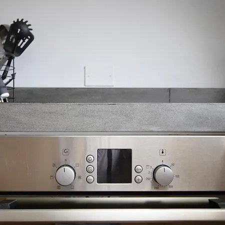 Penthouse With Patio & 2 Baths, 10 Min To Duomo Lejlighed *