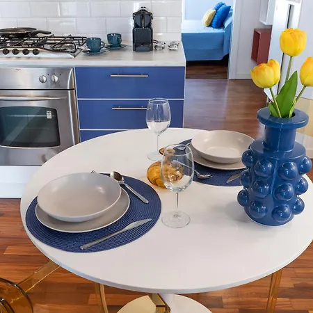 Apartamento Nido Milanese - Bocconi, Navigli, Duomo *