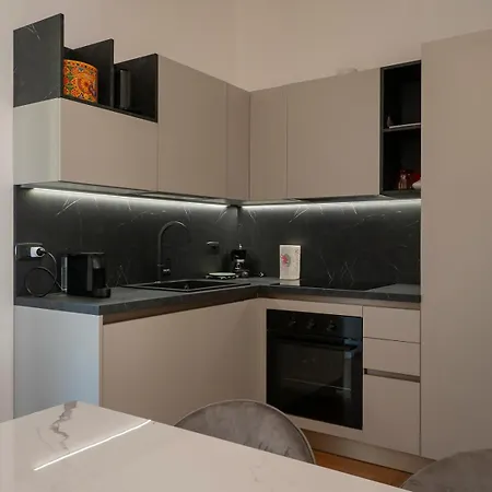 Big Close To Bocconi / Humanitas / Ieo