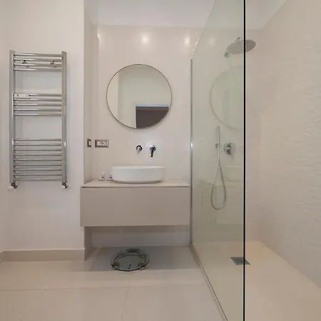 Apartamento Big Close To Bocconi / Humanitas / Ieo Milão