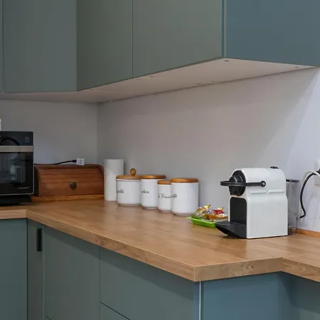 Oasi Urbana A Milano: Piazza Insubria Apartmán