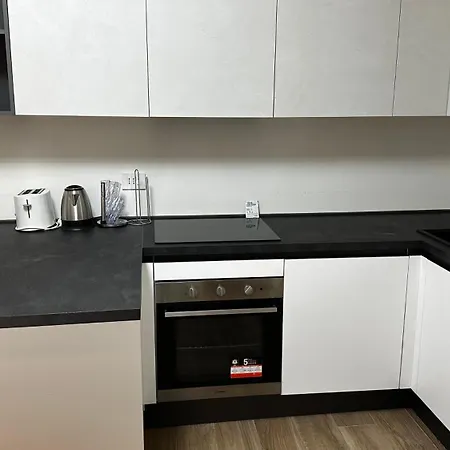 Macchi 61 - Station Apartment *