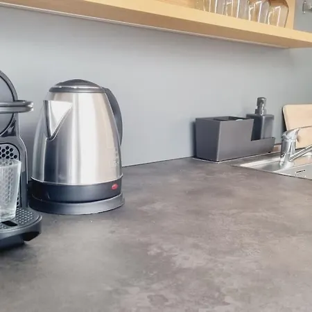 Apartment Duomo 10min Shopping&relax Fast Wifi & Balcony Milan