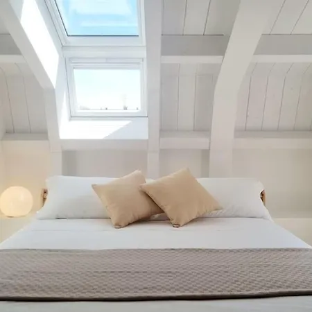 Duomo 10min Shopping&relax Fast Wifi & Balcony Apartment Milan