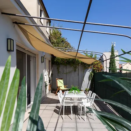 Edolo Terrace Апартаменты