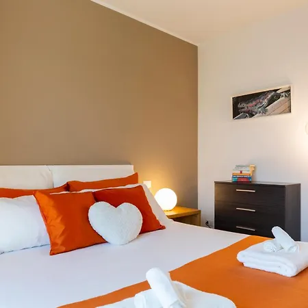 Edolo Terrace Апартаменты