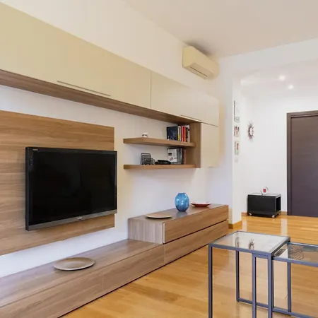 Easylife - Elegante In Solari