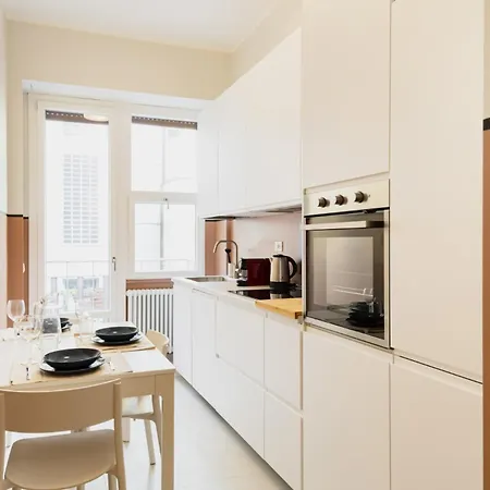 Appartamento Easylife - Luminosa Dimora In Sant'ambrogio Milano