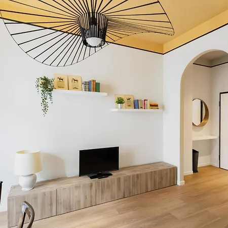 Apartment Easylife - Luminosa Dimora In Sant'ambrogio Milan