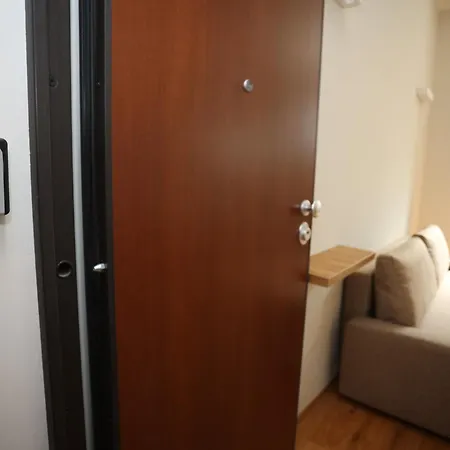 Cozy Loft In Charme Position - Brera Moscova דירה