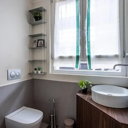 Ennio's Nest - Private Terrace ميلان