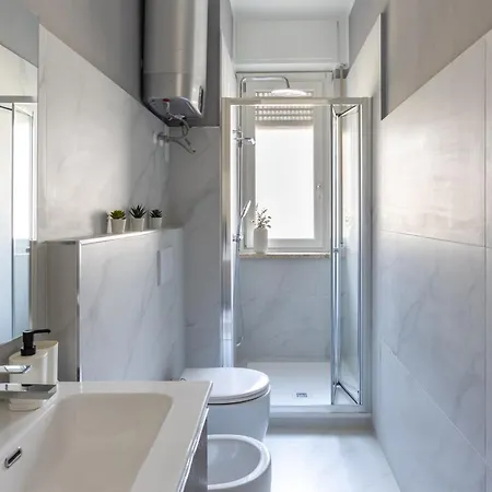 8 Min Dalla Metro Casa Elegante Con Netflix E Wifi Appartement Milan