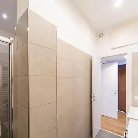 Metro M1- Fiera Citylife Duomo 10 Min Ac Wi-fi Apartment