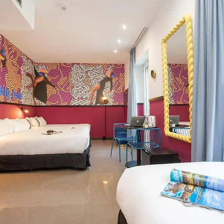 Casual Eclettico By Casual 3* Milaan