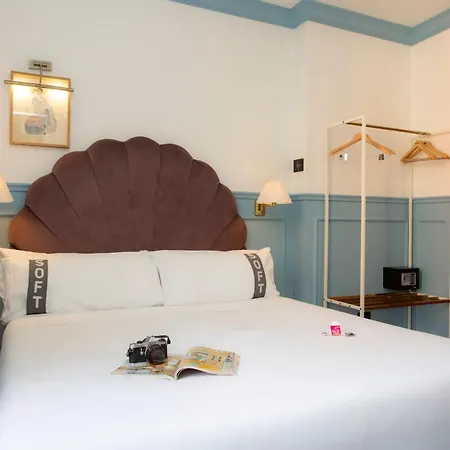 Casual Eclettico By Casual 3* Milaan