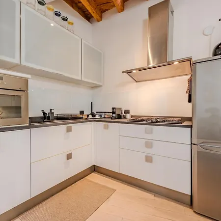 Apartment Crocetta Modern Flat