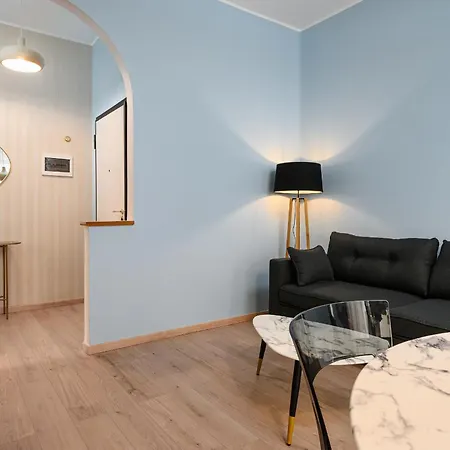 Classbnb - Designer In The Niguarda Area