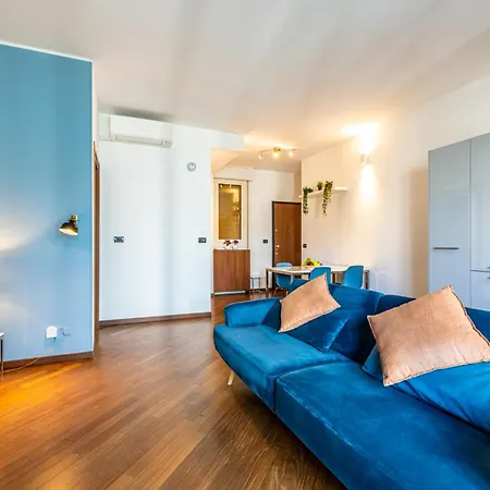 Porta Nuova Elegance & Comfort Near Corso * Милан