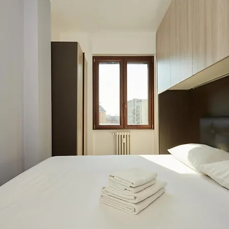- 1 Bedroom شقة
