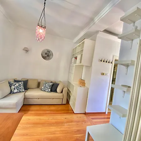 Daire Coluccio B&b, In Coorte Di Prestigio Milanese, Collegato Con Il Centro Di E Rho Fiera Milano