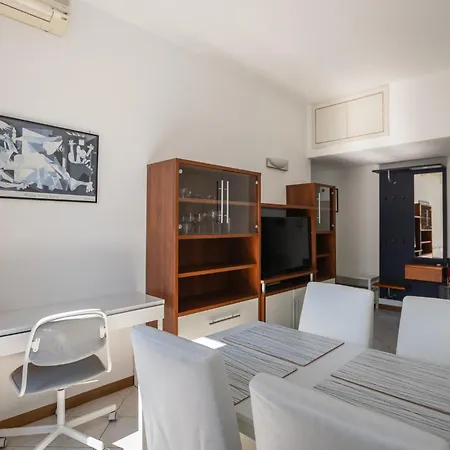 Cadibona 16 - Near Fondazione Prada