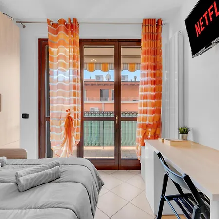 Pran27 -crescenzago - - Large - Bright - *