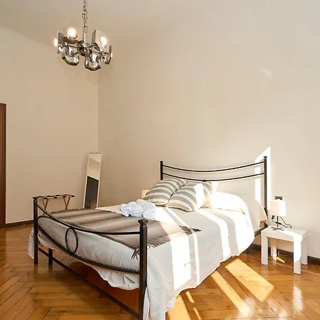 Vintage House - 2 Minutes Walk From Station Apartmán *