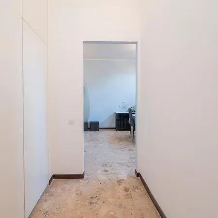 I Host - Falck 53 * Mailand